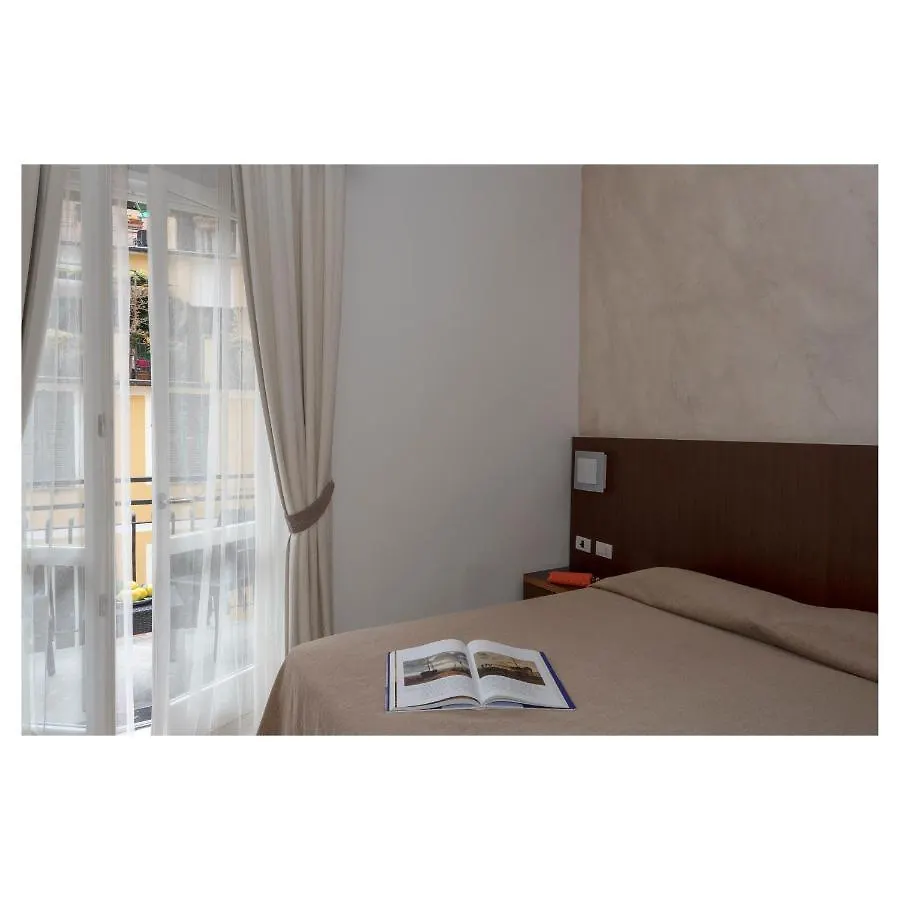 Hotel Margherita Monterosso al Mare 3*,